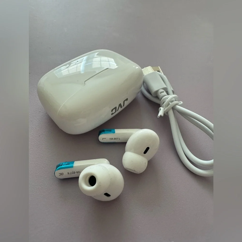 JVC True Wireless Earbuds with Charging Case — White